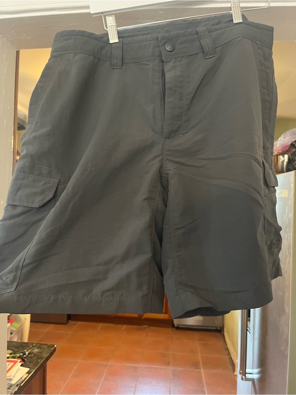 The North Face Men's dark grey Cargo Shorts - Utility Pocket Design